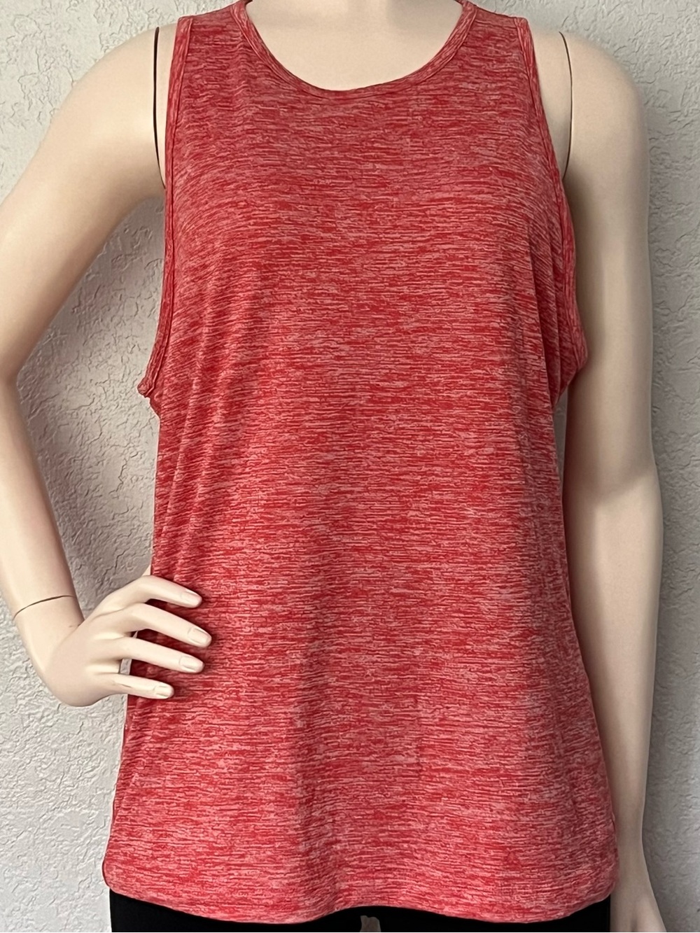 Nike Dri Fit Heather Red Tank Top Womens Medium Athletic Gym Workout Pickleball